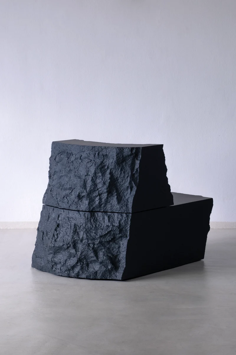Lapis – Foam Lounge Chair With Ottoman