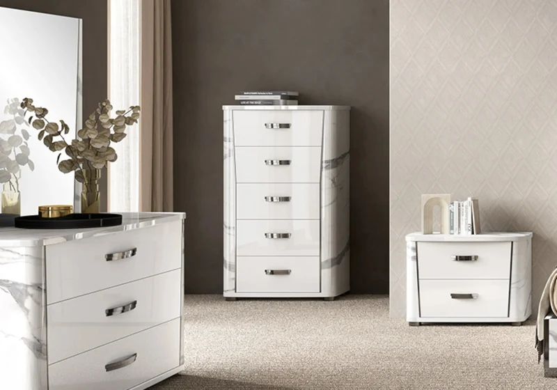 Chiffonnier 5 tiroirs blanc laqué et décor marbre - Anna