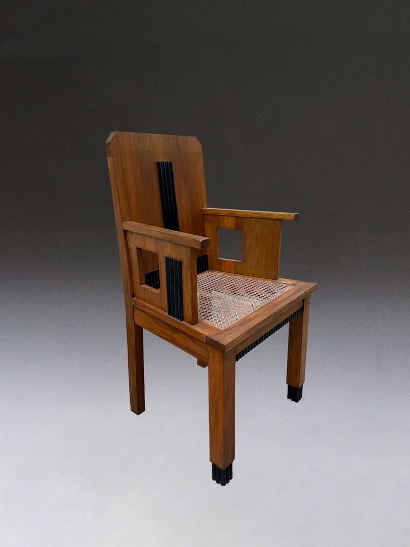 Art Deco Armchair in Mahogany - Art Deco/Modernist Collection