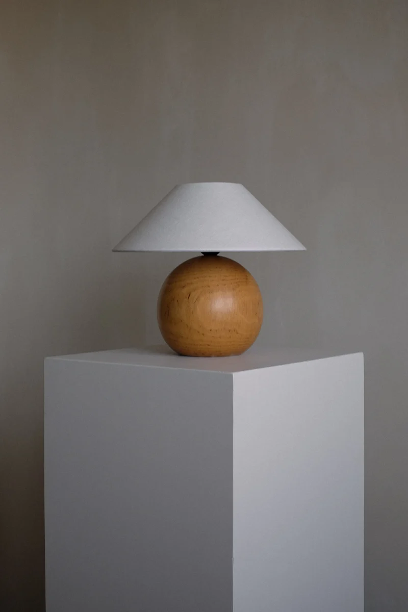 Wooden table lamp
