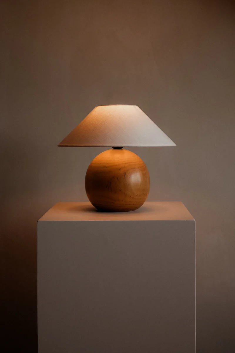 Wooden table lamp