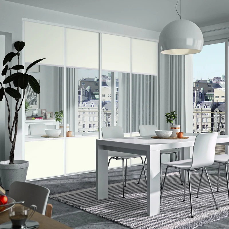 Les Blancs et Miroir Plus 18