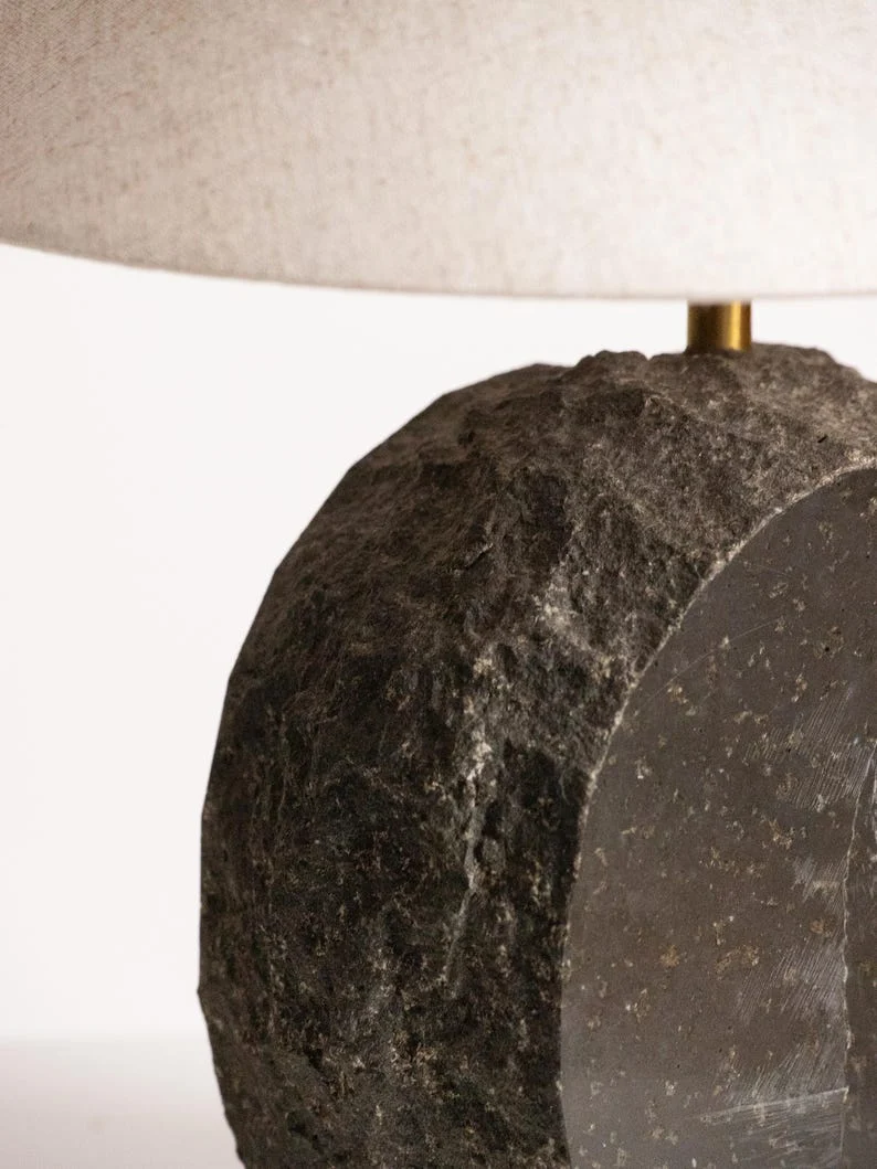Vintage Brutalist Basalt Stone Table Lamp – 1970s Sculptural Granite Disc Light