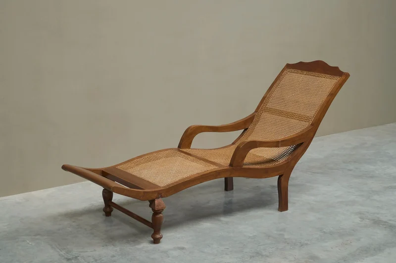 Sculptural Colonial Chaise Longue in Wood and Hand-Woven Cane, 1920s