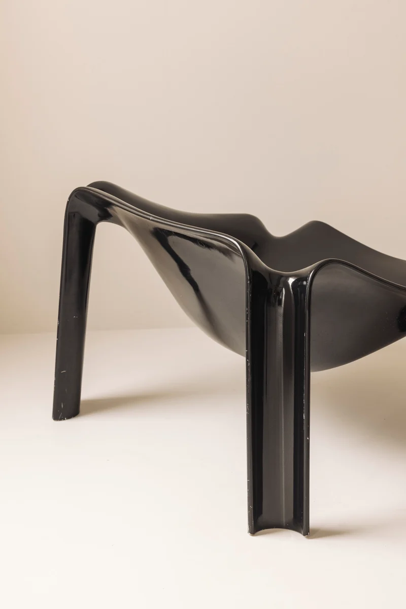 First edition F300 lounge chairs by Pierre Paulin for Artifort, France 1964.