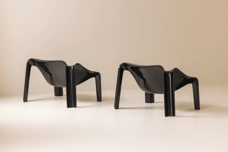 First edition F300 lounge chairs by Pierre Paulin for Artifort, France 1964.
