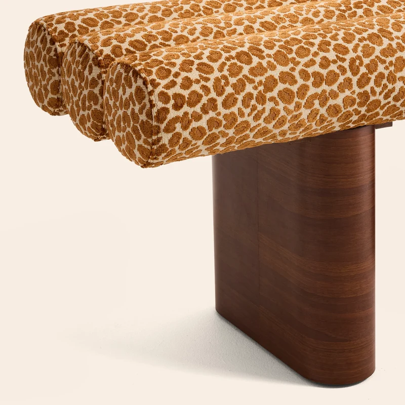 Le Pompidou - Banquette Design
