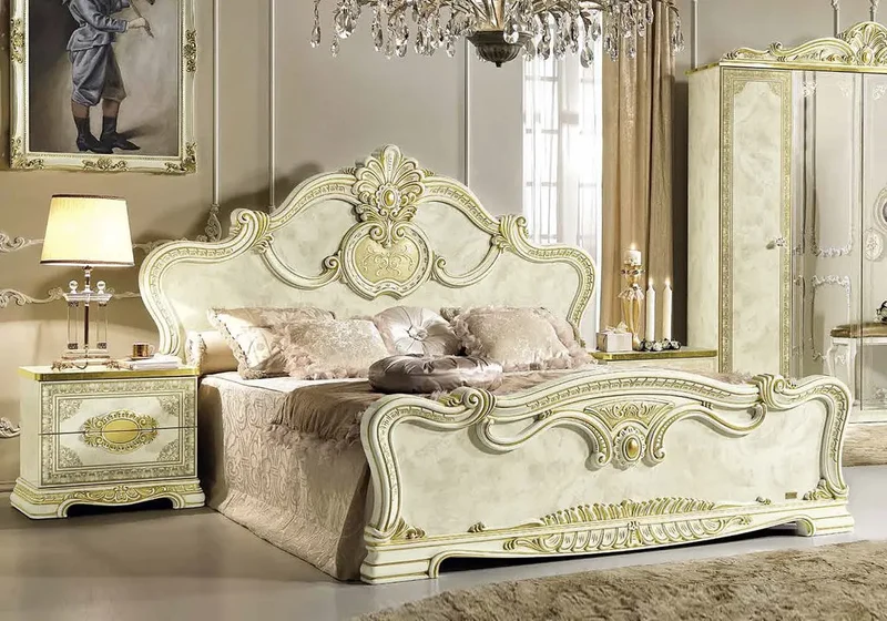 Chambre complète baroque laqué or ivoire KOBA