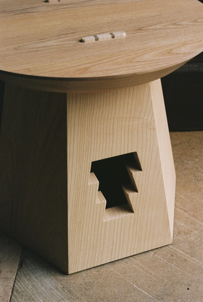CARMO STOOL