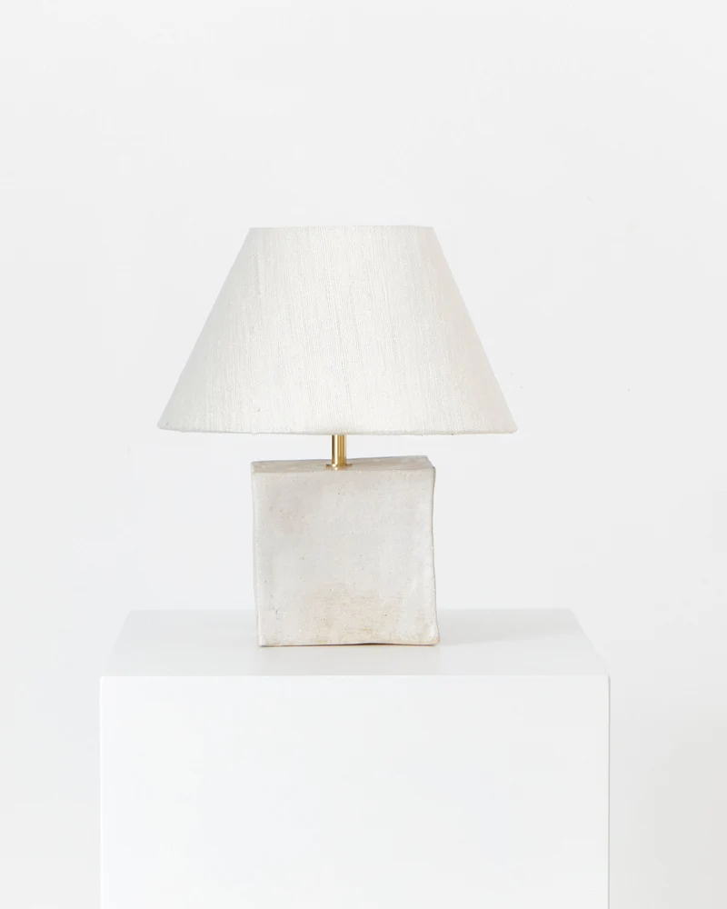 Arouca Ceramic Table Light White