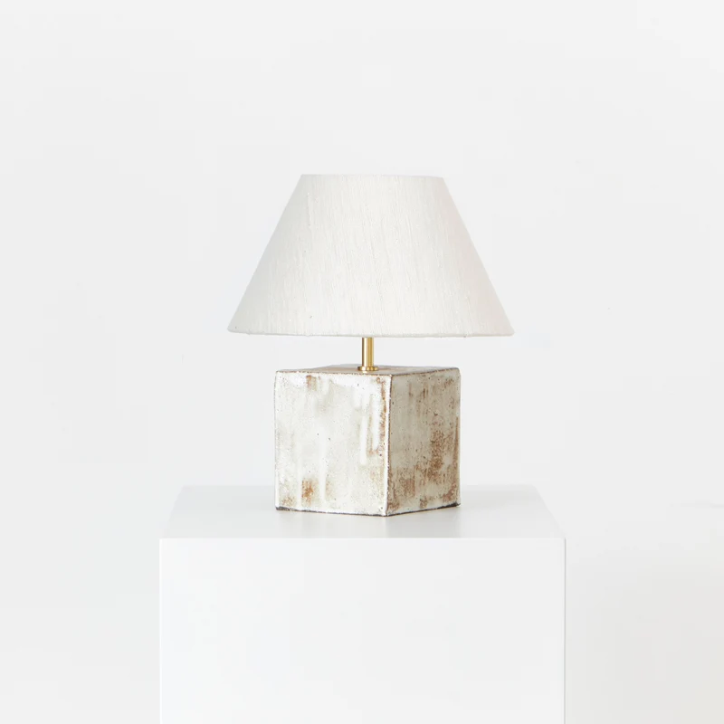 Arouca Ceramic Table Light White