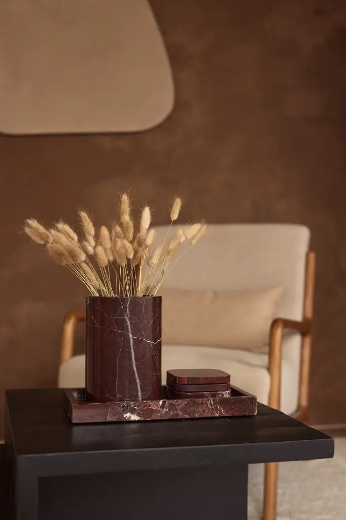 Vase / Rafraîchisseur de Bouteille en Marbre Rouge