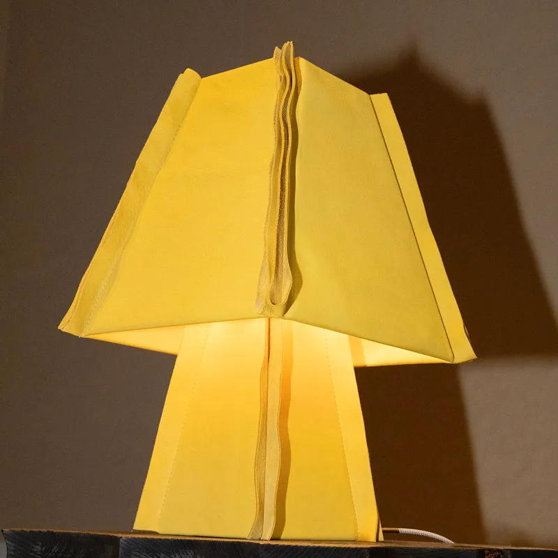 Pleine Fleur Table Lamp by Séjour x JETA