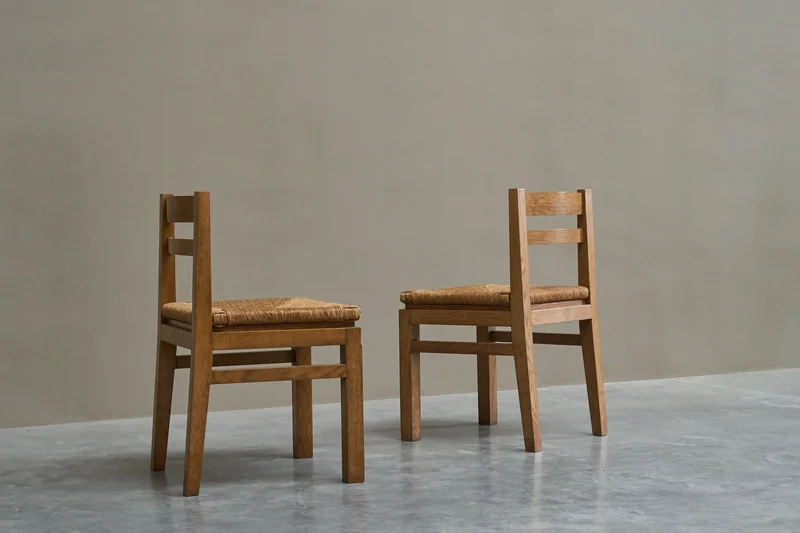 Set of 4 Modernist Chairs in Solid Oak and Straw, Belgium 1960s