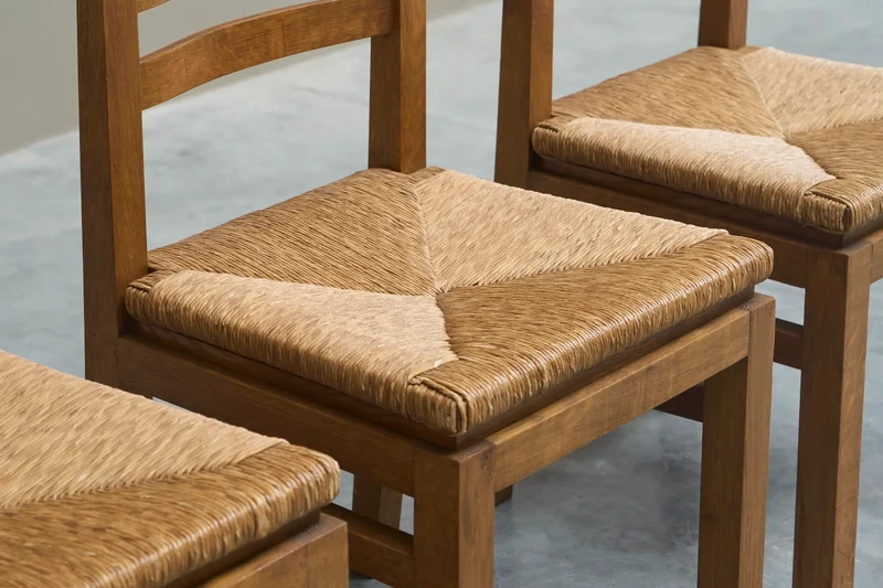 Set of 4 Modernist Chairs in Solid Oak and Straw, Belgium 1960s