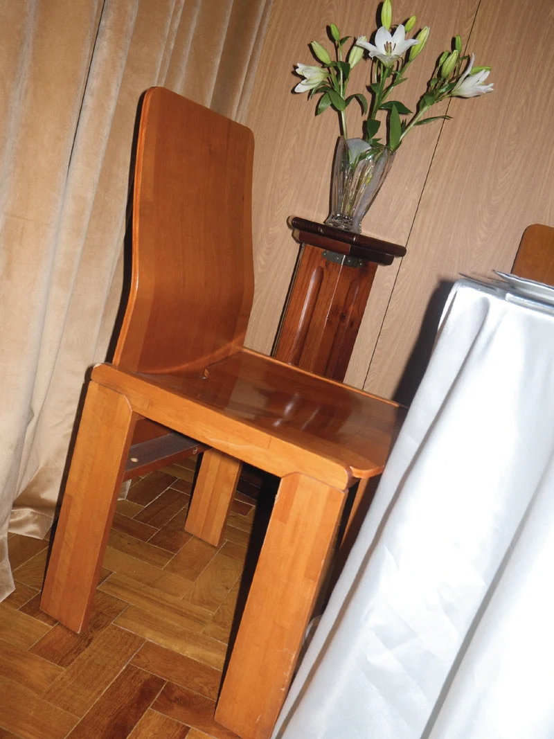 Enzo Berti Set of 6 Wood Chairs