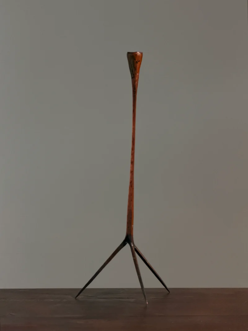 Sculptural brutalist candlestick in copper, in the style of the Marolles workshop, circa 1