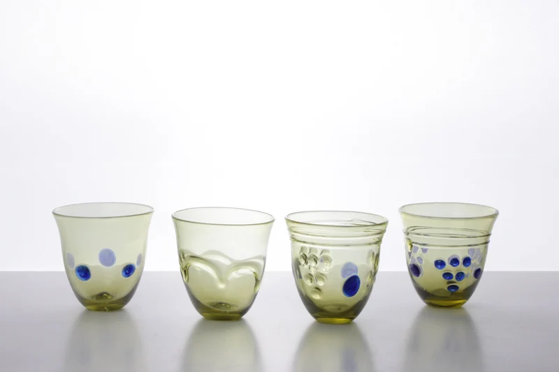 Verre Romain Ancien avec Relief en Paire