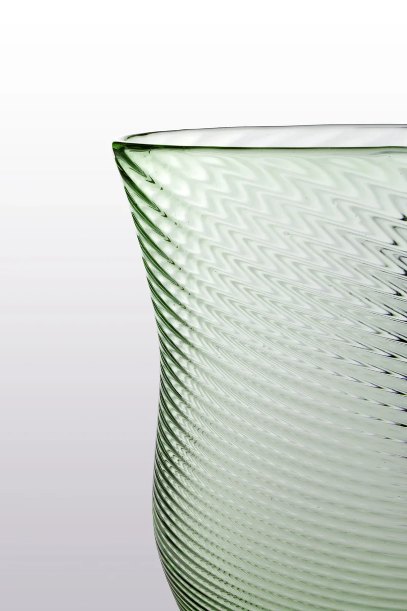 Verre Romain avec Reliefs Linéaires en Paire (Grande Taille)