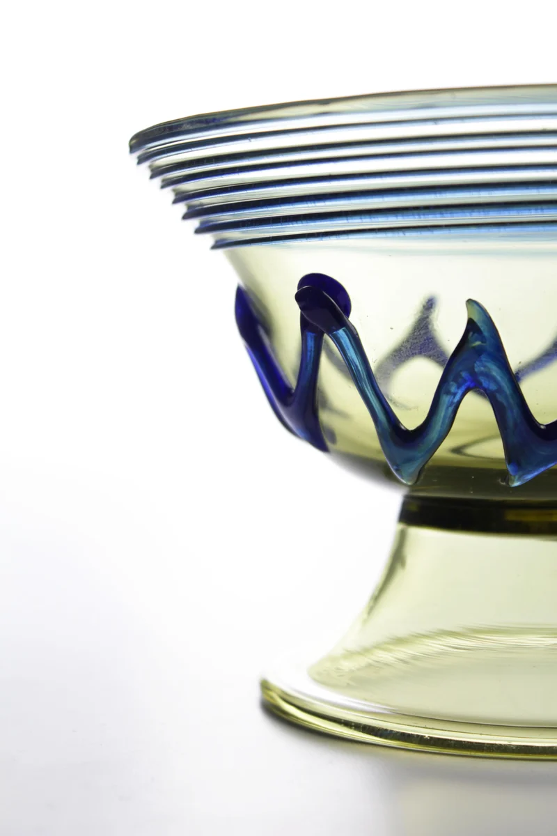 Bol en Verre Romain Ancien