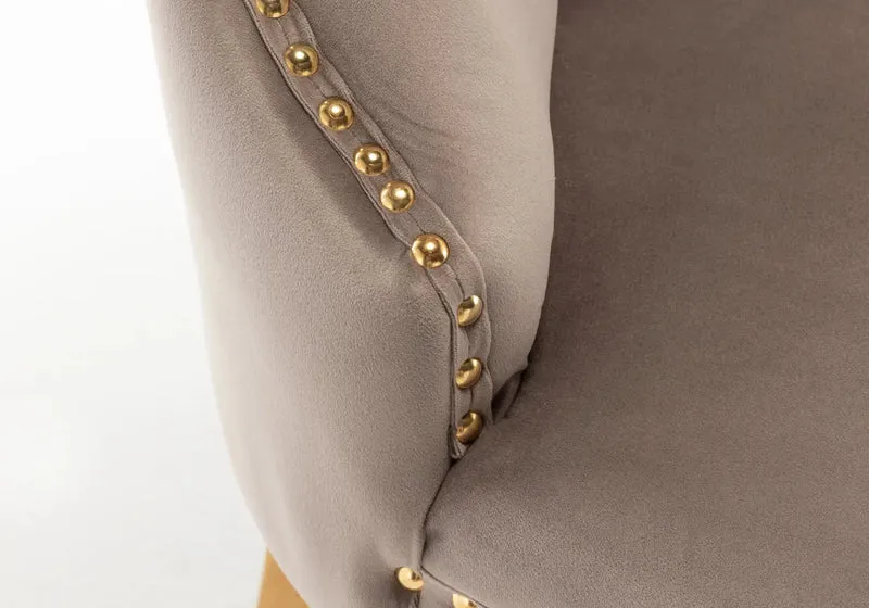 Chaises en velours moka avec poignée dorée - Lora x2