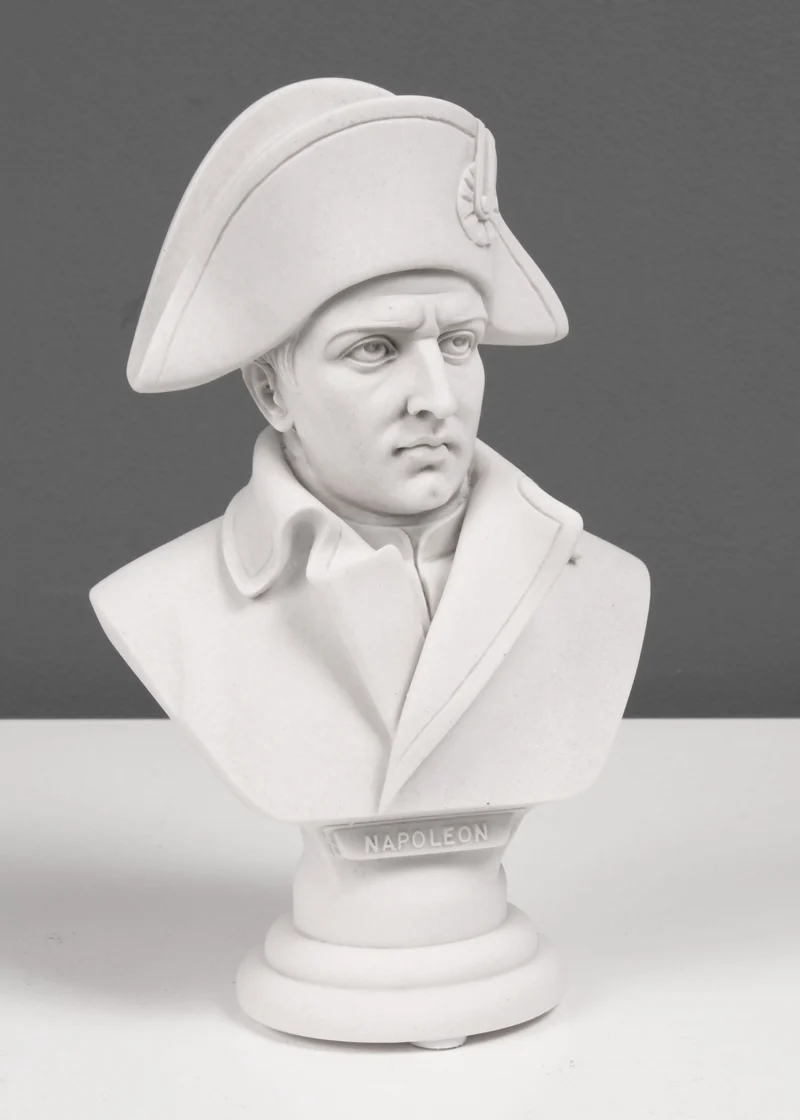 Buste de Napoléon Bonaparte (petite taille) - sculpture en marbre