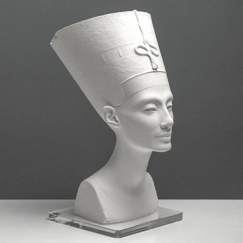Buste de Néfertiti – Statue Blanche (Musée Égyptien de Berlin)