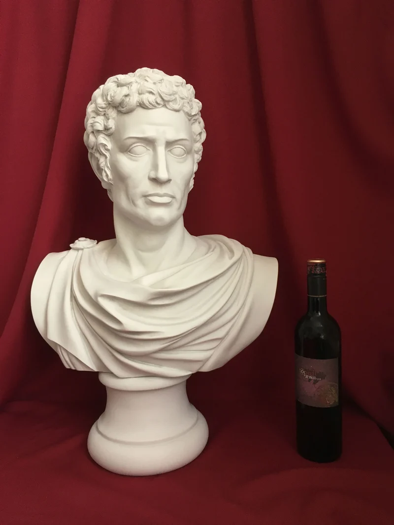 Buste de Sénateur Romain en Toge - sculpture en marbre