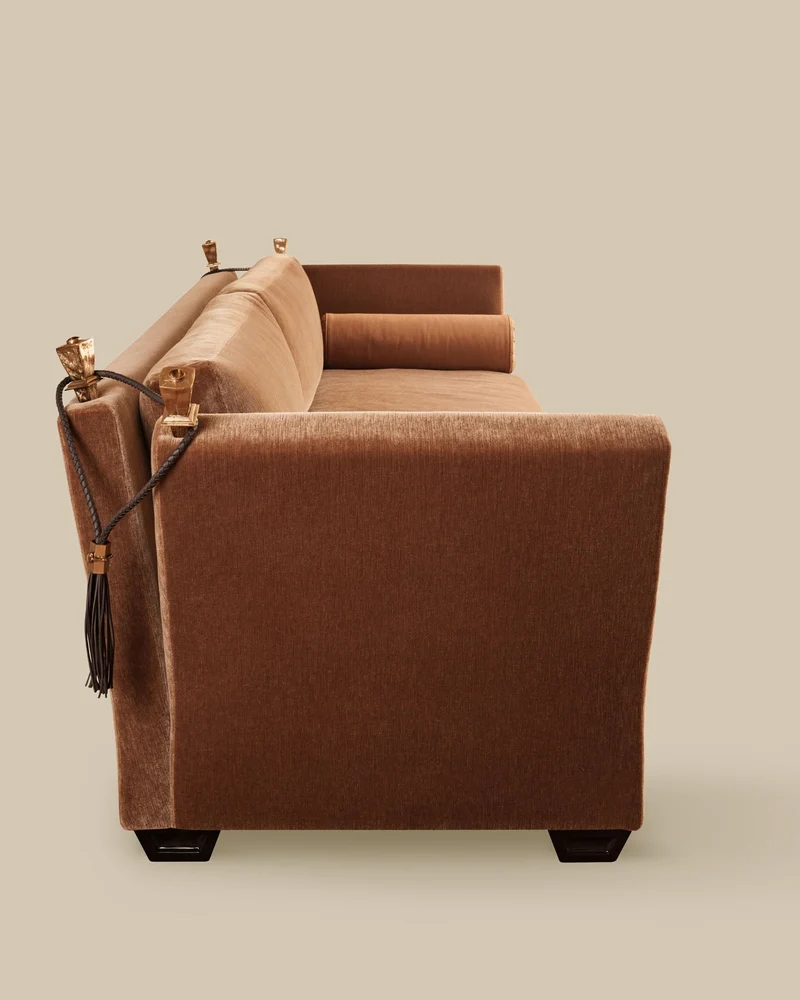 Adler Sofa