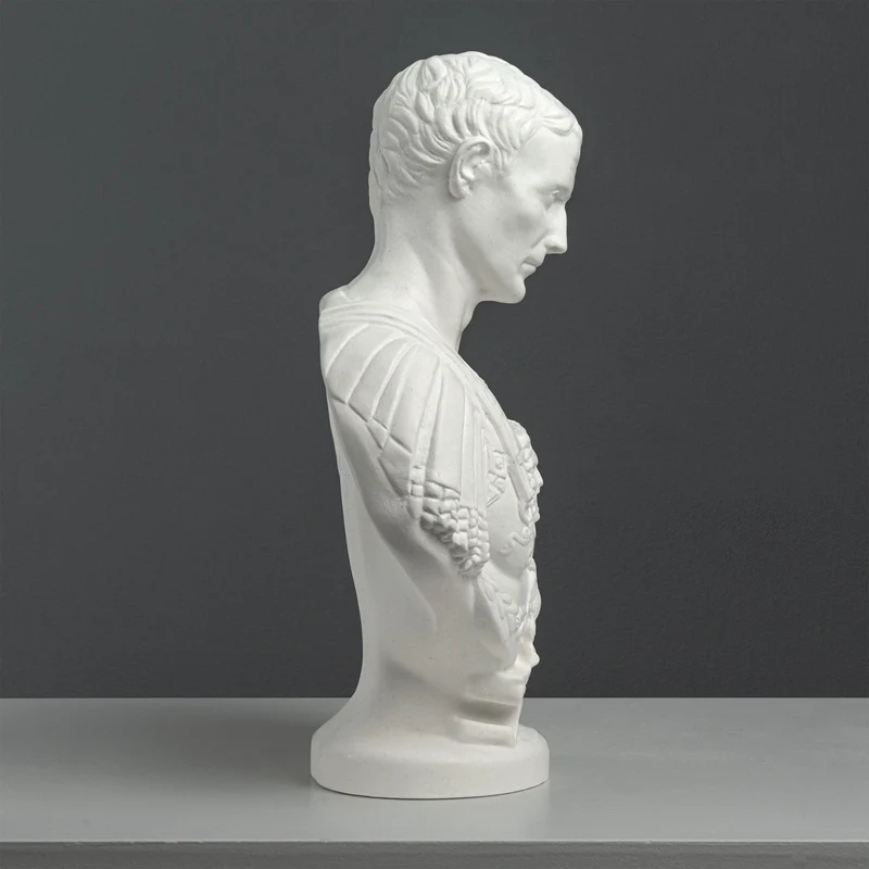 Buste de Jules César avec cuirasse – d’après Andrea Ferrucci