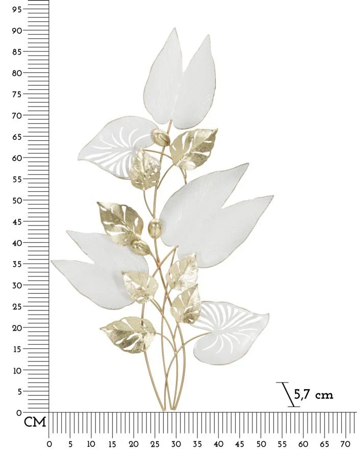 Décoration murale avec feuilles métalliques dorées et blanches