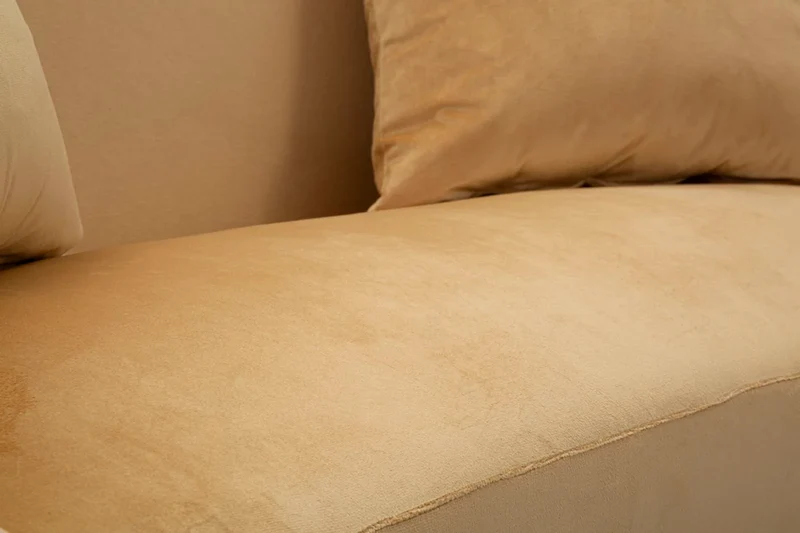 Canapé en velours beige avec coussins – Canapé 2 places Browy