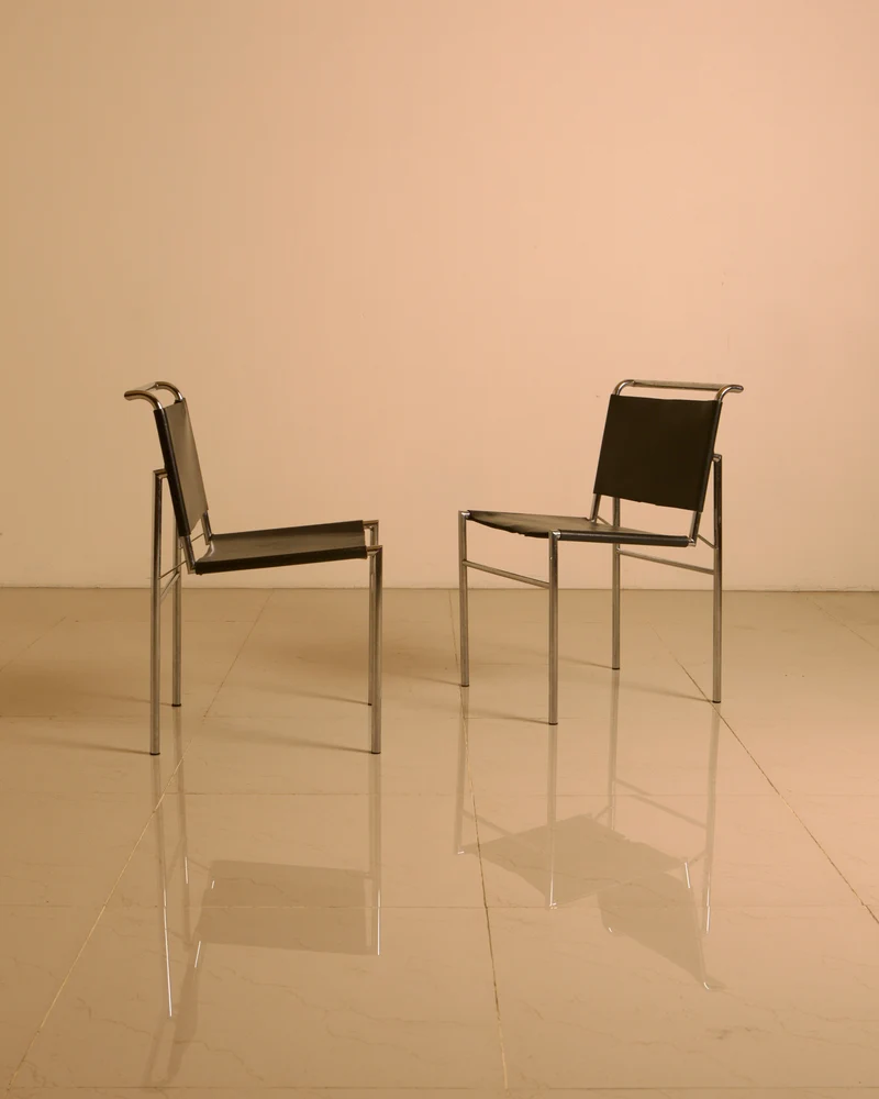 Set of 5 "Roquebrune" chairs in black leather by Eileen Gray 60's