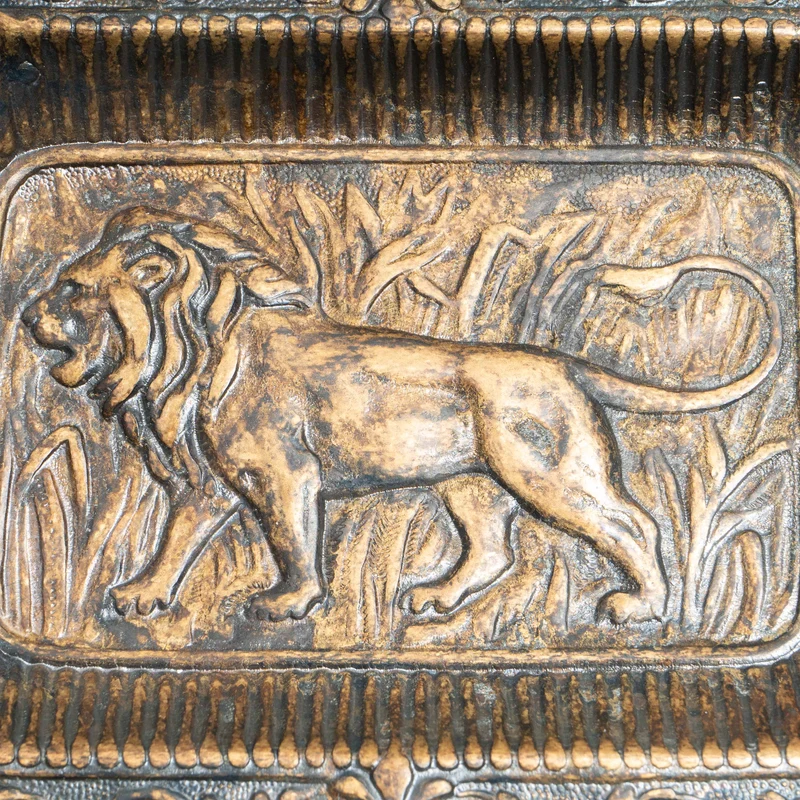 Cendrier à cigare motif lion (laiton patiné)
