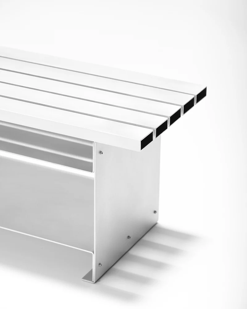 Wing Bench