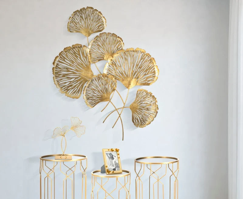 Décoration murale de plantes à fleurs dorées