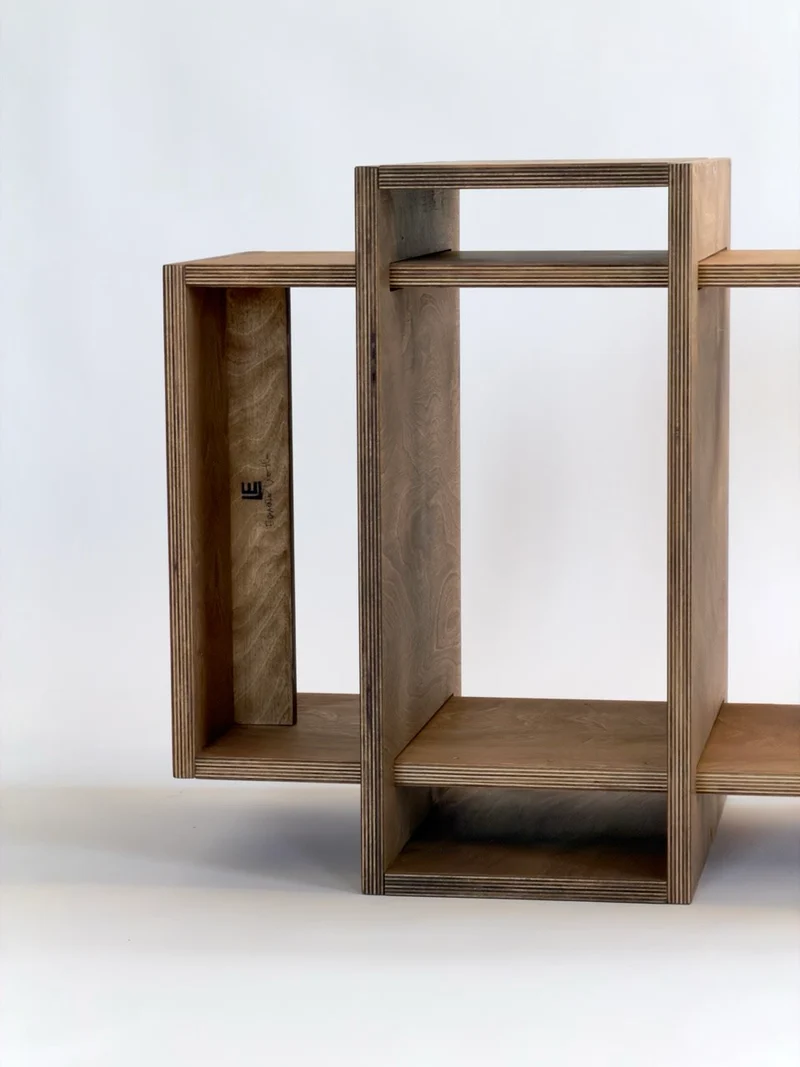 SOLIDO Console Table