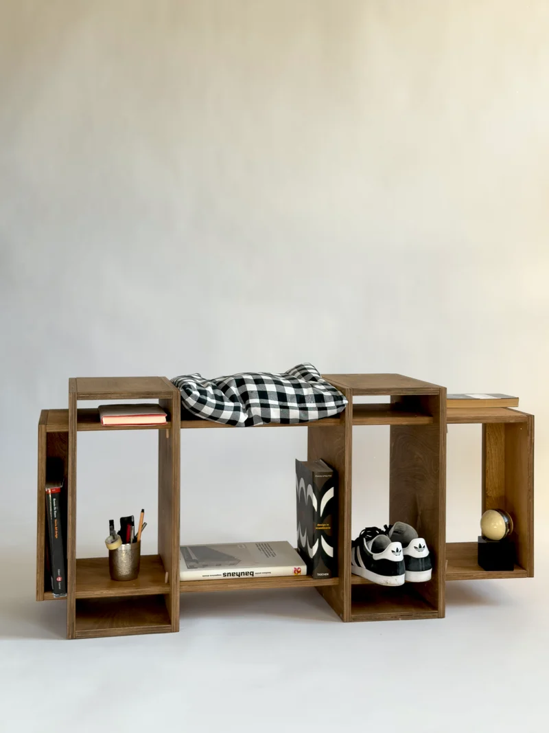 SOLIDO Console Table