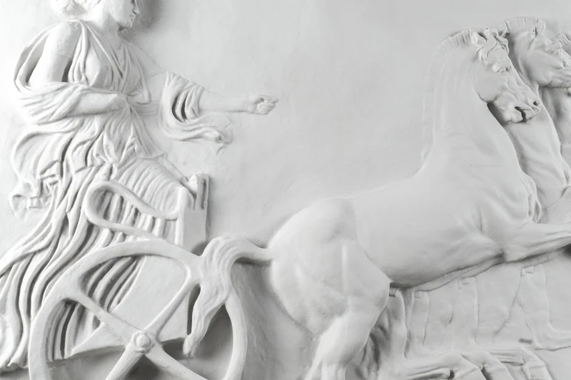 Char d'Éos - bas-relief (Herculanum) - grande sculpture en marbre blanc