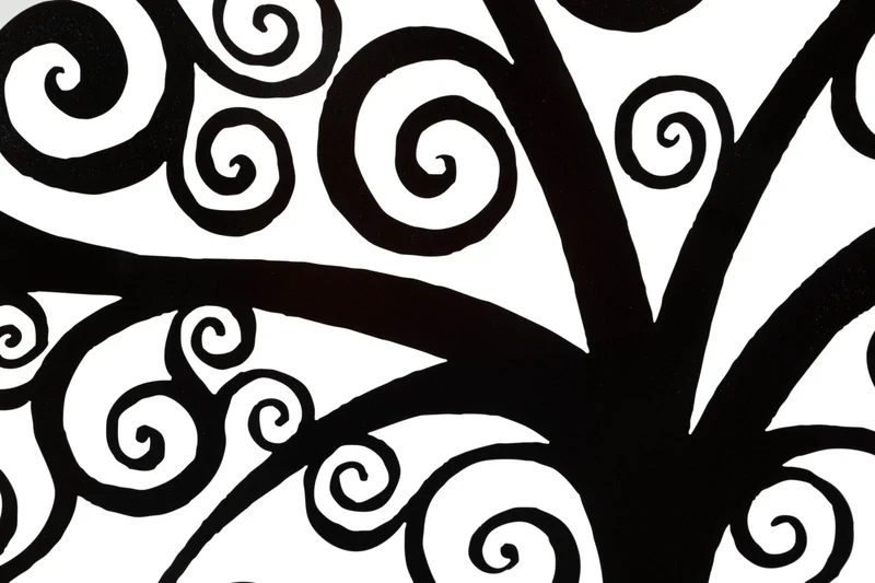 Décoration murale en métal représentant un arbre noir