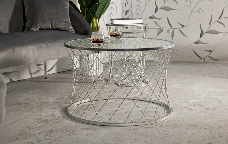 Ensemble de 4 tables d'appoint en métal argenté – Collection Noah Modern