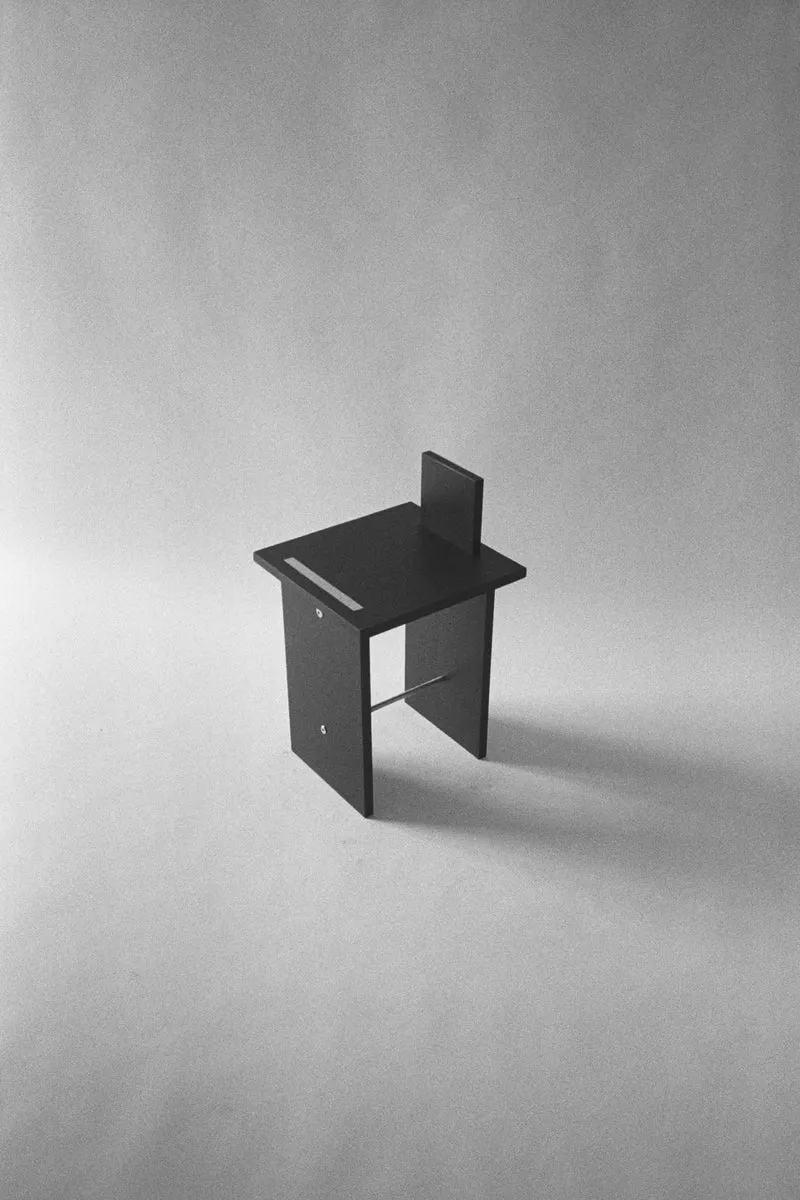 The Memory Stool - Chair in Wood and Metal