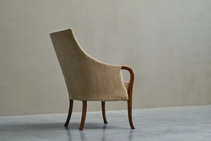 Very Elegant Mid-Century Armchair in Wool and Beech Europe 1950s