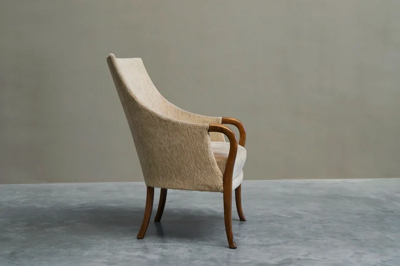 Very Elegant Mid-Century Armchair in Wool and Beech Europe 1950s