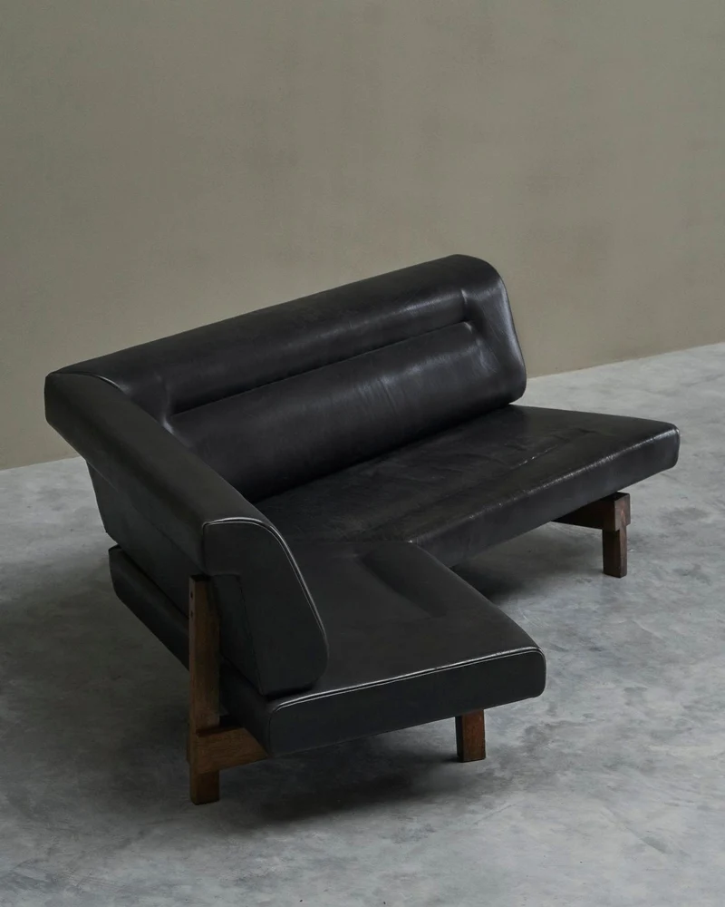 Martin Visser One-Off Boomerang Sofa in Solid Wengé and Black Leather