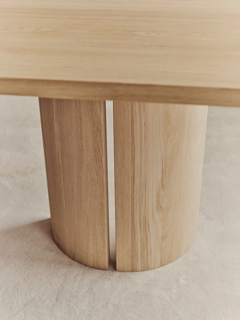 Aperta Rectangular Table - Single Base