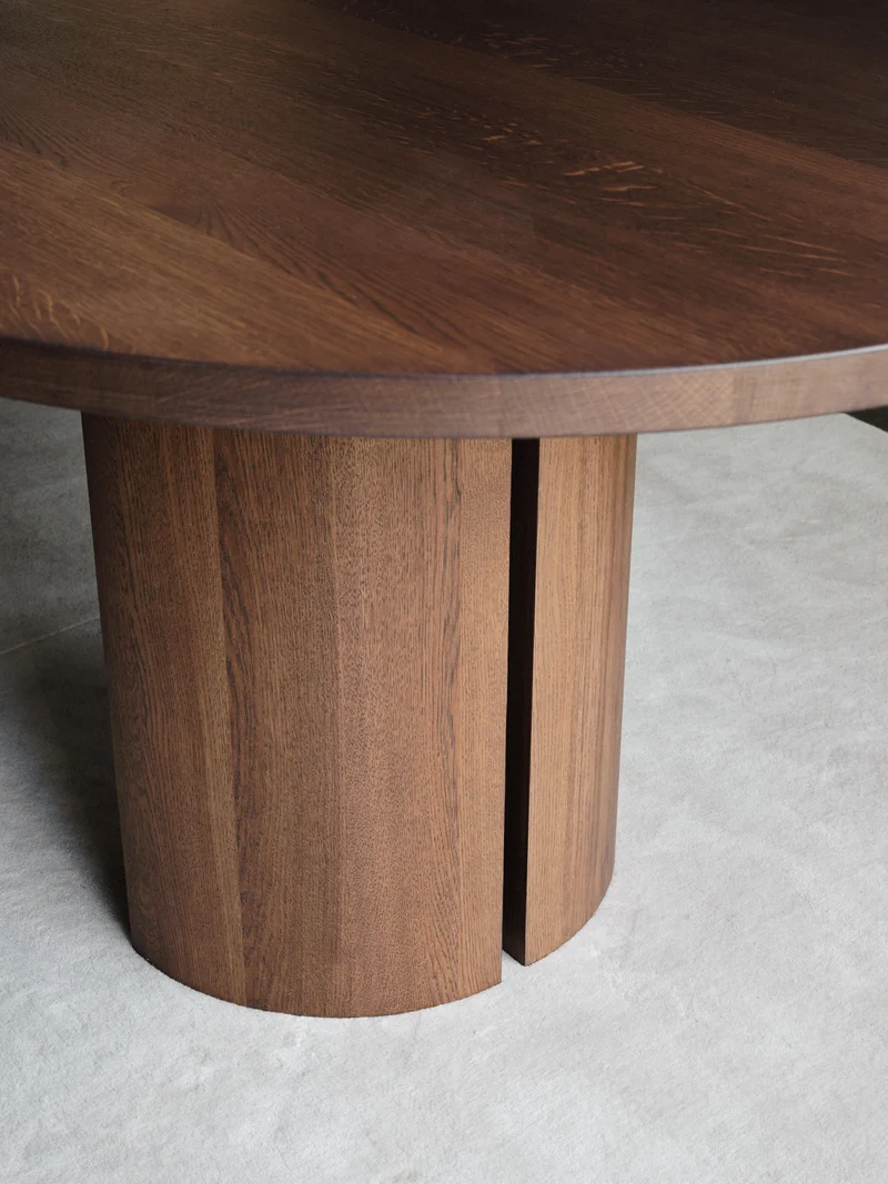 Aperta Capsule Table - Single Base