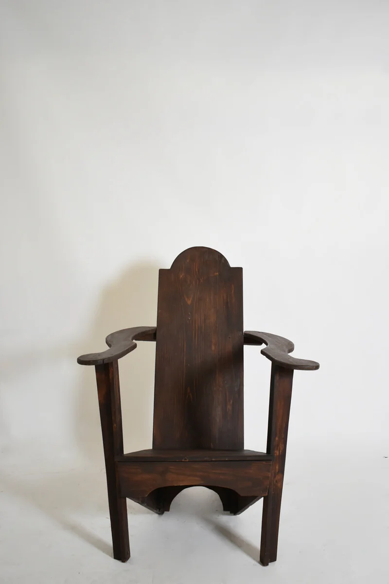 Important Alentejano armchair