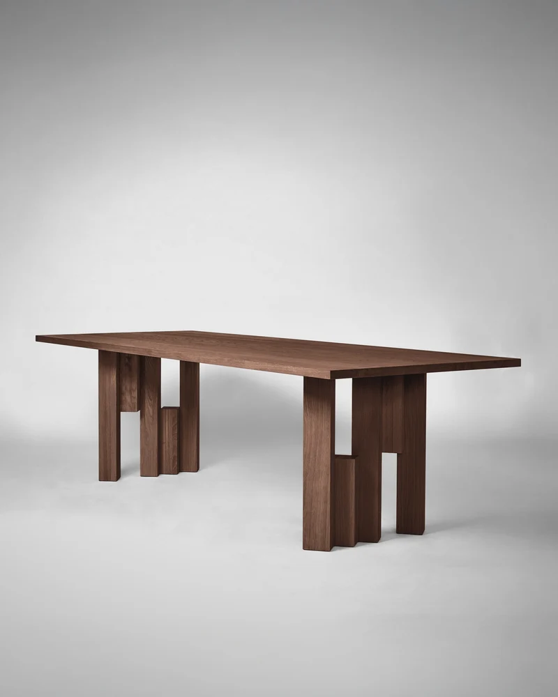 Fenestra Table
