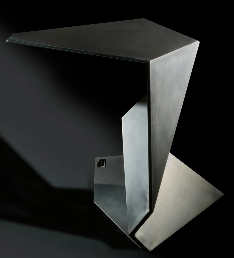 Minimalism Low Table in titanium
